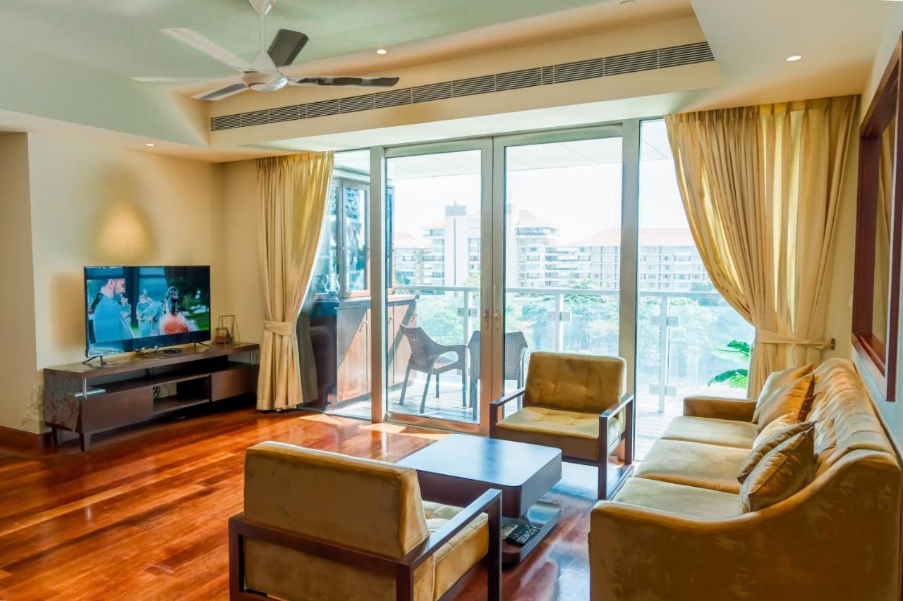 Brand New Water Front Luxury Cinnamon Suites Apartment In Heart Of Colombo City Kültér fotó