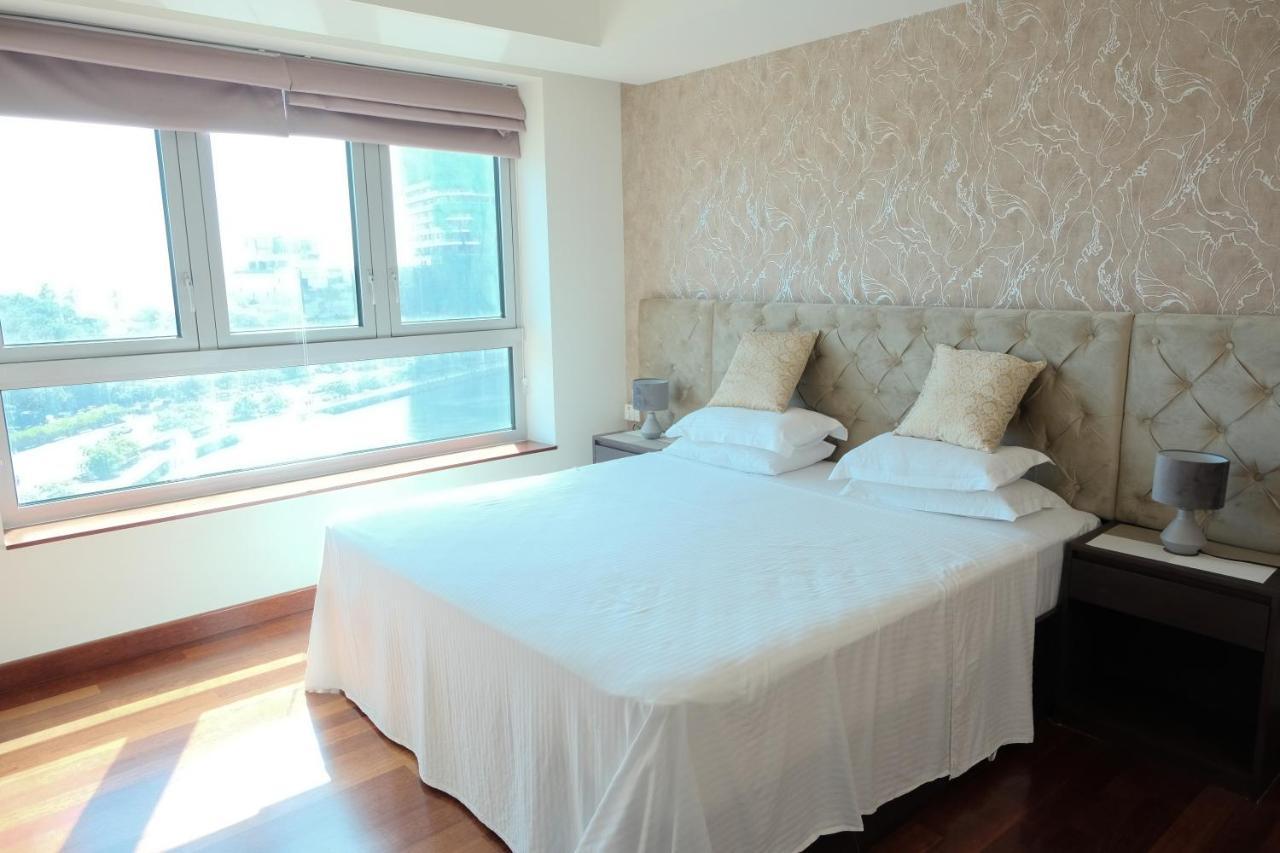 Brand New Water Front Luxury Cinnamon Suites Apartment In Heart Of Colombo City Kültér fotó