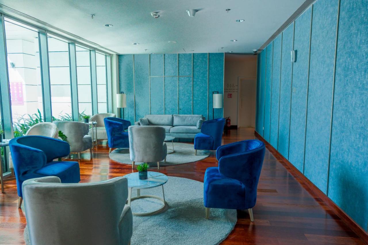 Brand New Water Front Luxury Cinnamon Suites Apartment In Heart Of Colombo City Kültér fotó