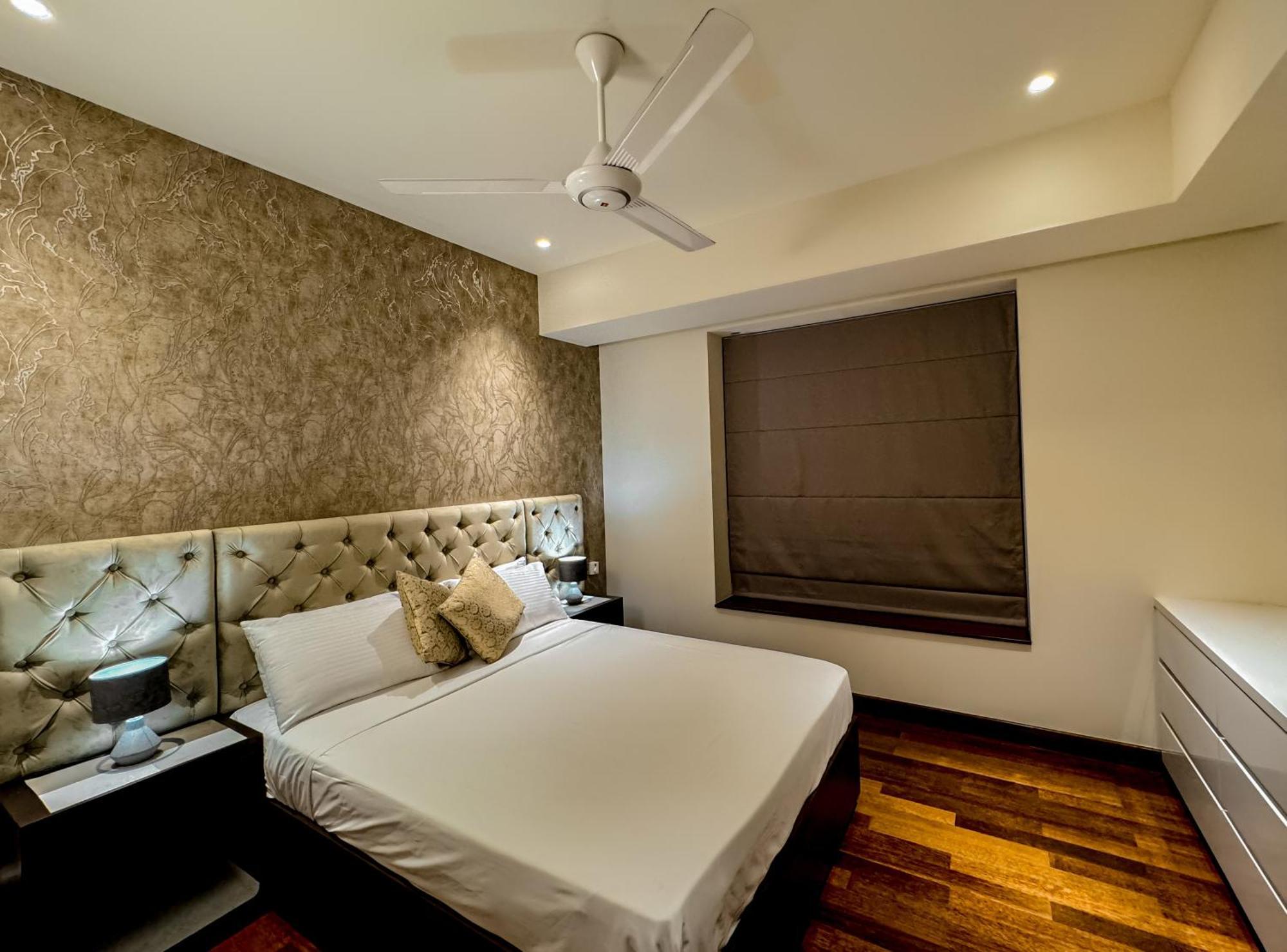 Brand New Water Front Luxury Cinnamon Suites Apartment In Heart Of Colombo City Kültér fotó