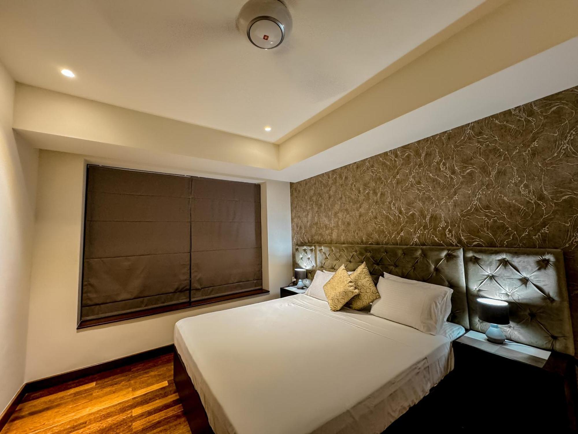 Brand New Water Front Luxury Cinnamon Suites Apartment In Heart Of Colombo City Kültér fotó